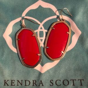 Kendra Scott Elle Earrings
